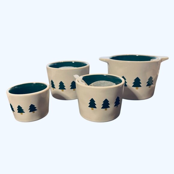 Rae Dunn Christmas Pine Tree Measuring Cups (NWT) - Picture 2 of 5